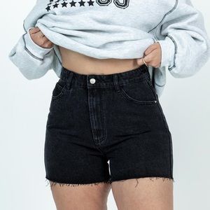 Laurena denim shorts black